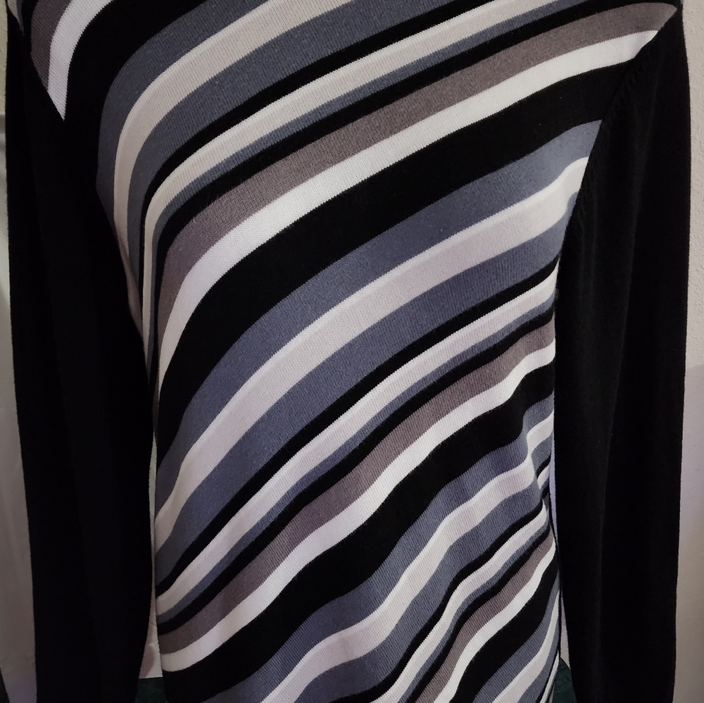 Perry Ellis Women's Pullover Striped Sweater Sz M
